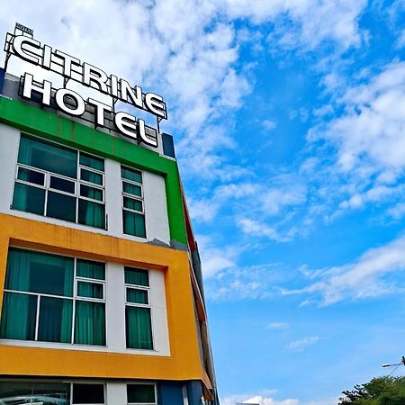 Citrine Hotel セリ・イスカンダル エクステリア 写真