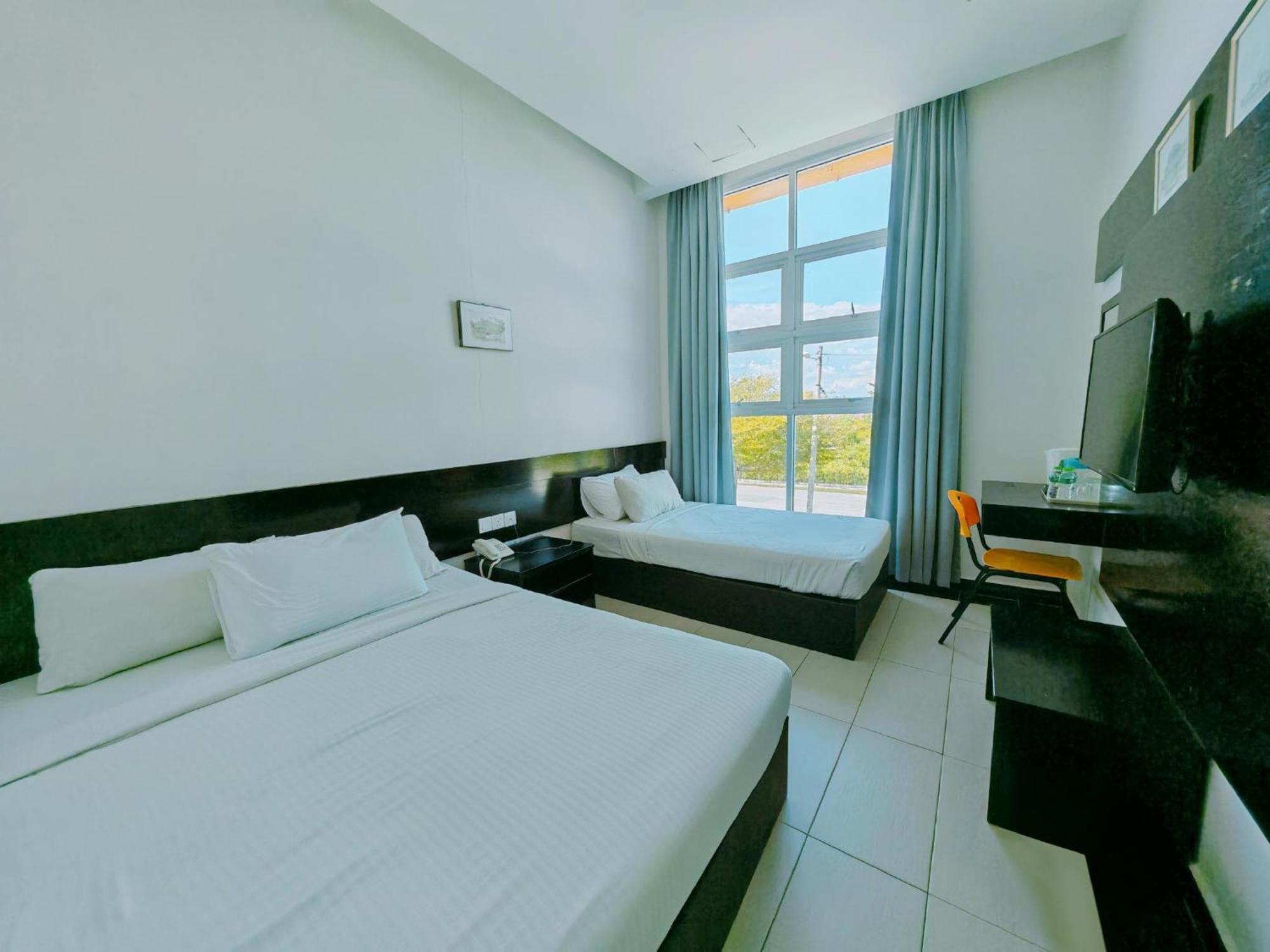 Citrine Hotel セリ・イスカンダル エクステリア 写真