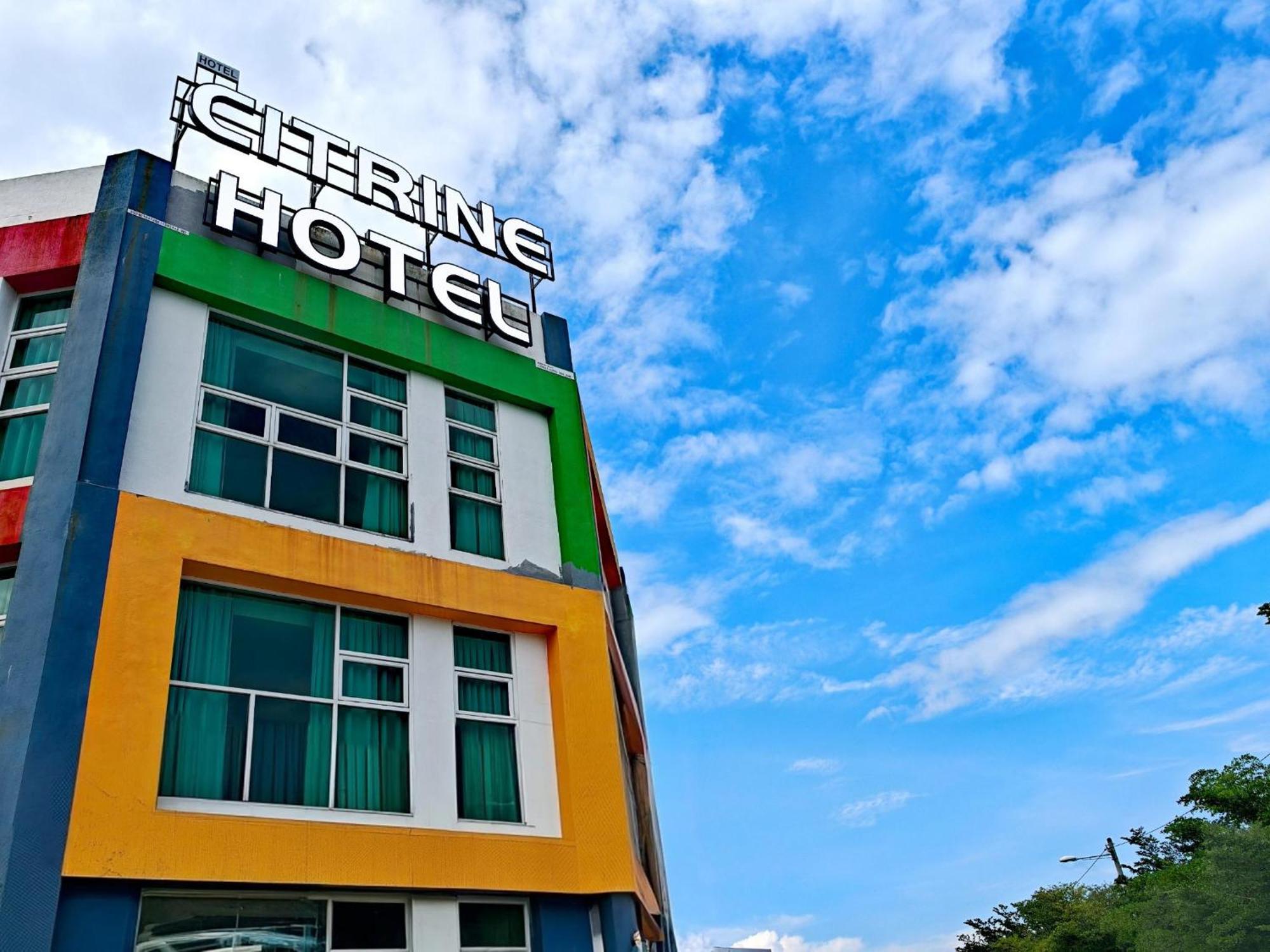 Citrine Hotel セリ・イスカンダル エクステリア 写真